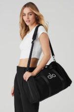 Traverse Duffle – Black/Silver - Image 3