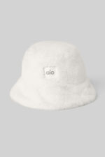 Faux Fur Bucket Hat – Ivory - Image 3