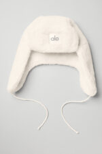 Faux Fur Polar Hat – Ivory