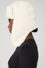 Faux Fur Polar Hat – Ivory - Image 2