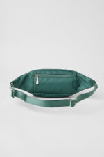 Explorer Fanny Pack – Winter Ivy - Image 3