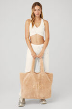 Foxy Sherpa Tote – Camel - Image 5