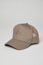 District Trucker Hat – Gravel
