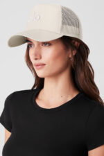 District Trucker Hat – Bone