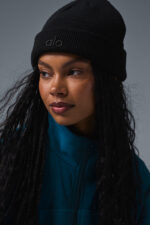 Notable Beanie – Black/Black - Image 3