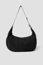 Om The Go Gym Sling Bag – Black - Image 3
