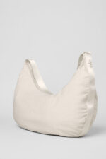 Om The Go Gym Sling Bag – Bone - Image 2