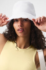 Good Shade Puffer Bucket Hat – White - Image 2