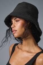 Good Shade Puffer Bucket Hat – Black - Image 2