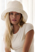 Good Shade Puffer Bucket Hat – Oat Milk