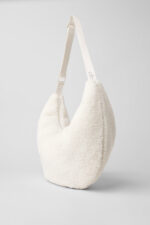Sherpa Om The Go Sling Bag – Ivory - Image 2
