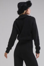 Courchevel Cashmere Faux Fur Beanie – Black