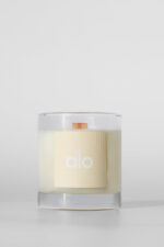 Alo Signature Candle – 8 oz - Image 3