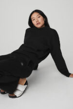 Renown Heavy Weight Crew Neck Pullover – Black - Image 5
