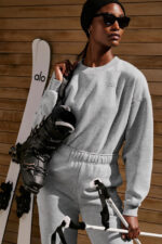 Accolade Crew Neck Pullover – Athletic Heather Grey