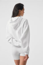 Accolade Hoodie – White
