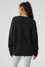 New Class Cashmere Crewneck Sweater – Black - Image 5