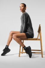 New Class Cashmere Crewneck Sweater – Platinum Grey - Image 4