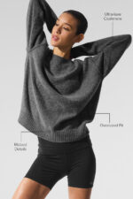 New Class Cashmere Crewneck Sweater – Platinum Grey - Image 3
