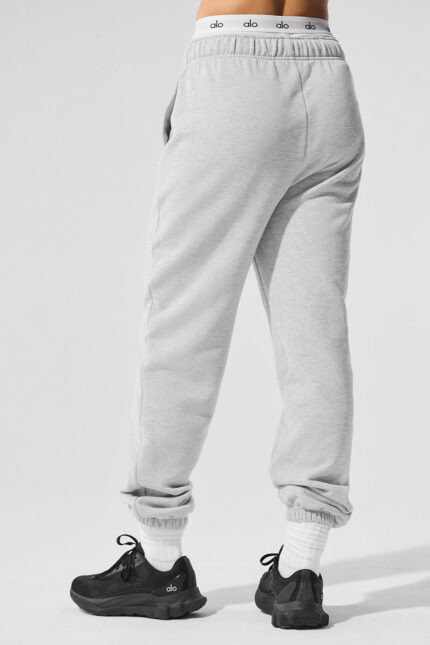 Accolade Sweatpant – Athletic Heather Grey