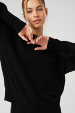 Cashmere Jet Set Crew – Black - Image 2