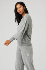 Cashmere Jet Set Crew – Dove Grey Heather - Image 5