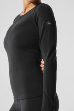 Airbrush Winter Warm Nocturne Long Sleeve – Black - Image 5