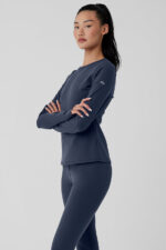 Airbrush Winter Warm Nocturne Long Sleeve – Navy