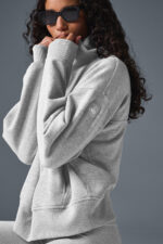 Hazy Mock Neck Pullover – Athletic Heather Grey