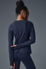 Airbrush Winter Warm Nocturne Long Sleeve – Navy