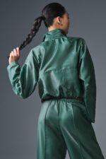 Cropped Afterglow Pullover – Winter Ivy - Image 3