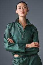 Cropped Afterglow Pullover – Winter Ivy - Image 2