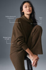 Cashmere Plush Waffle Turtleneck Pullover – Espresso - Image 4