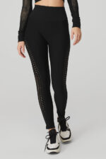 Seamless High-Waist 7/8 Open Air Legging – Black - Image 4