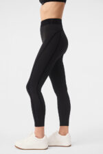 Airlift High-Waist 7/8 Line Up Legging – Black - Image 4