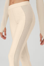 Airlift High-Waist Ballet Dream Legging – Macadamia