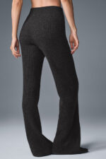 Cashmere High-Waist Plush Waffle Pant – Dark Heather Grey - Image 4