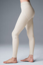 Airbrush High-Waist Heart Throb Legging – Oat Milk/White - Image 4