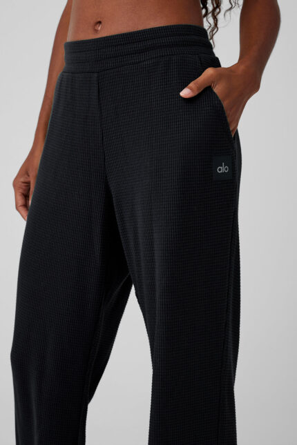 Waffle Weekend Escape Jogger – Black
