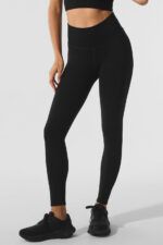 Seamless Winter Warm Plush High-Waist 7/8 Legging – Black - Image 3