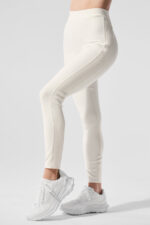 Airlift High-Waist 7/8 Turn It Up Legging – Ivory