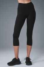 High-Waist Airbrush Capri – Black - Image 4
