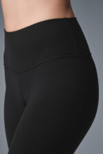 High-Waist Airbrush Capri – Black - Image 2
