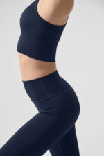 High-Waist Airlift Legging – Navy
