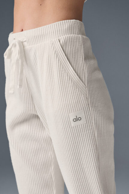 Muse Sweatpant – Ivory