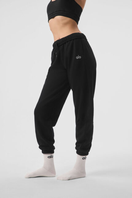 Accolade Sweatpant – Black