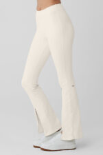 Airbrush High-Waist Flutter Legging – Ivory - Image 5