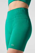 5′′ Seamless Ribbed Favorite Short – Spruce Green